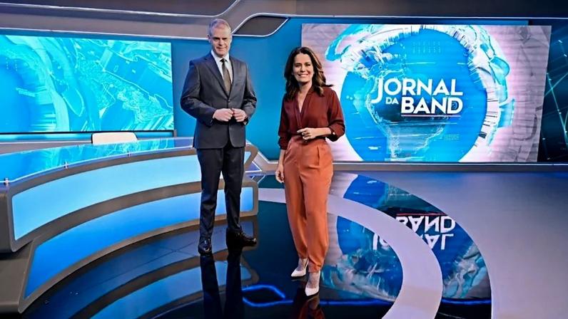 Jornal da Band atinge 10 semanas seguidas na frente do SBT