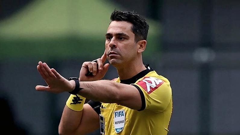 Flávio Rodrigues de Souza será o árbitro de Cruzeiro x Atlético, neste sábado (30/4), pela 14ª rodada do Brasileiro