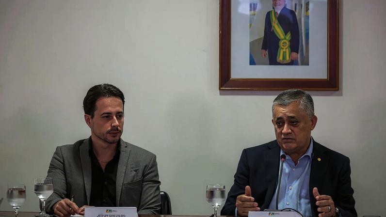 O ministro de Estado Chefe da Secretaria de Relações Institucionais da Presidência da República (SRI), José Guimarães, durante café da manhã com jornalistas no Palácio do Planalto