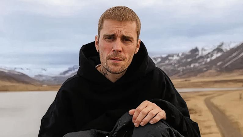 Justin Bieber retorna aos palcos no Coachella neste sábado