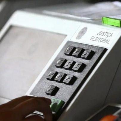 Onze governadores renunciam para disputar eleições de outubro