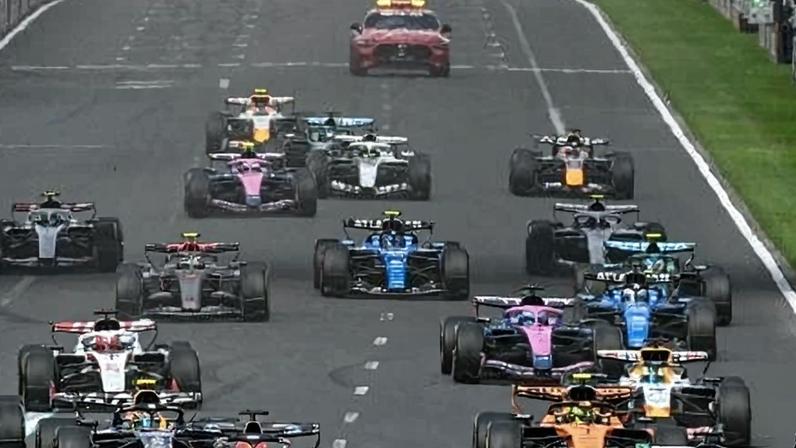 Largada do GP da Austrálida de Fórmula 1, que teve audiência 300% maior neste ano no Brasil