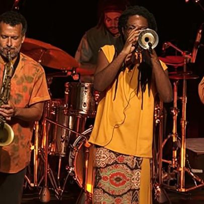 Cena Musical apresenta show de 10 anos da banda Afrojazz