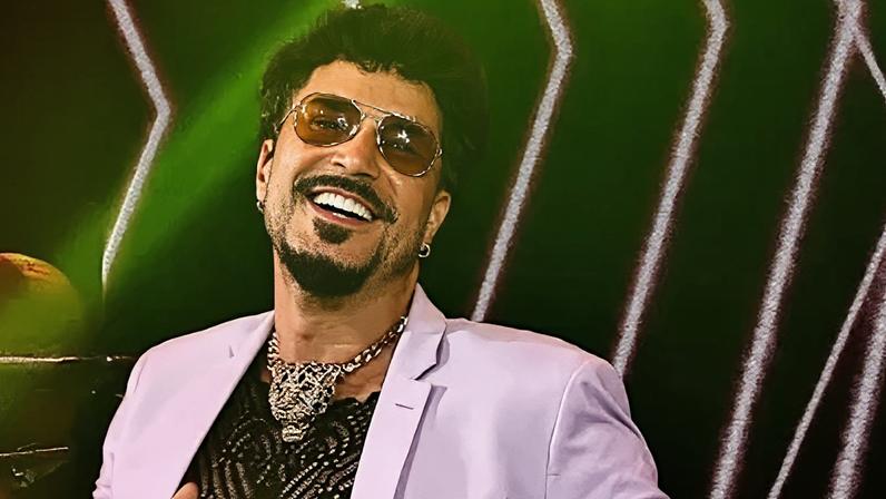 Cantor Latino tem 53 anos e 10 filhos