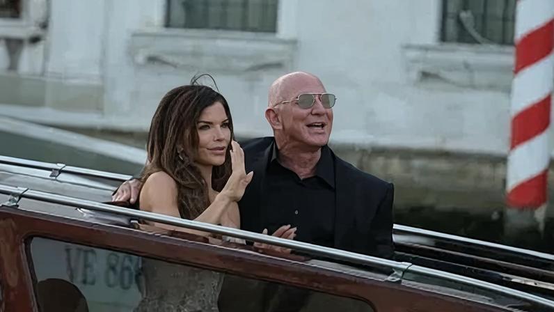 Lauren Sanchez e Jeff Bezos
