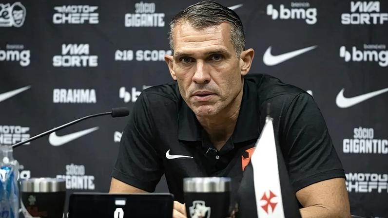 Lazaroni revela estratégia de Renato Gaúcho na partida Vasco x Barracas