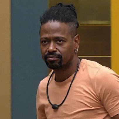 Leandro Boneco retorna ao BBB 26 após atendimento médico e tranquiliza colegas