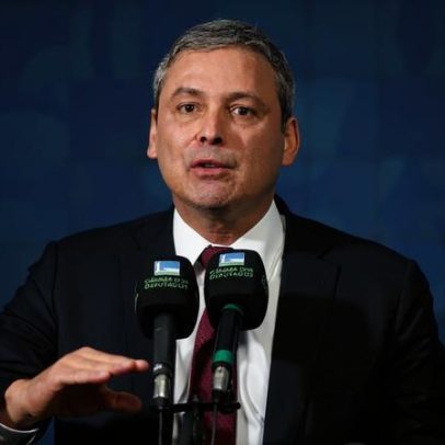 Lindbergh critica derrota de Messias, diz que não havia nome mais capaz