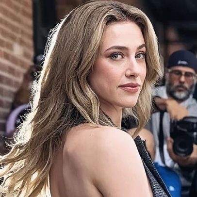 Lili Reinhart relata pedido ofensivo de diretor para encolher a barriga