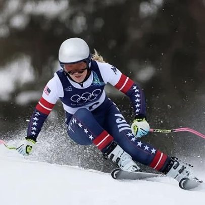 Lindsey Vonn deixa futuro no esqui em aberto após grave acidente olímpico
