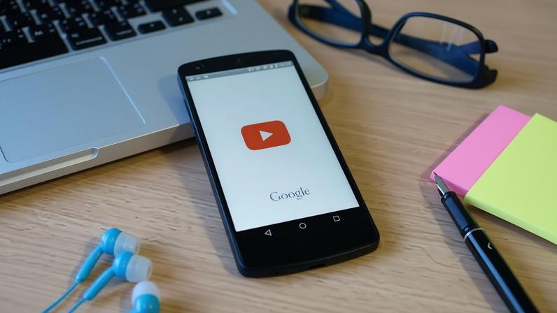 Youtube libera modo picture-in-picture de graça