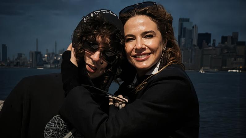 Lucas Jagger e Luciana Gimenez posaram para registros no exterior