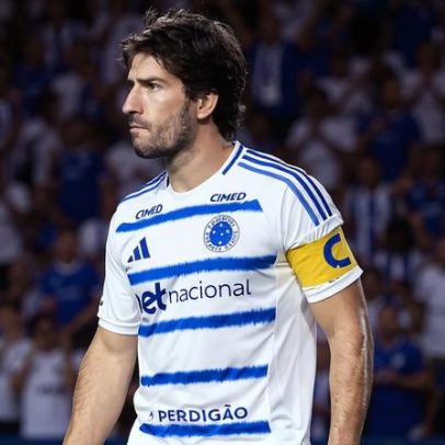 Lucas Silva aponta falhas do Cruzeiro contra a Católica e explica início no banco