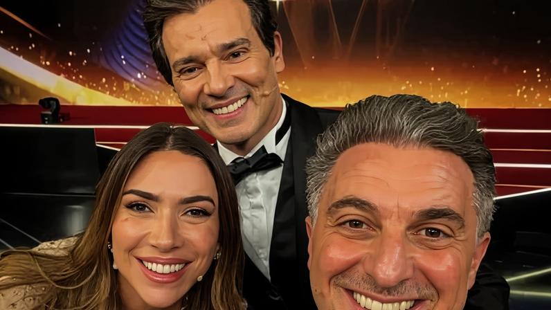 Luciano Huck compareceu ao Troféu Imprensa, do SBT