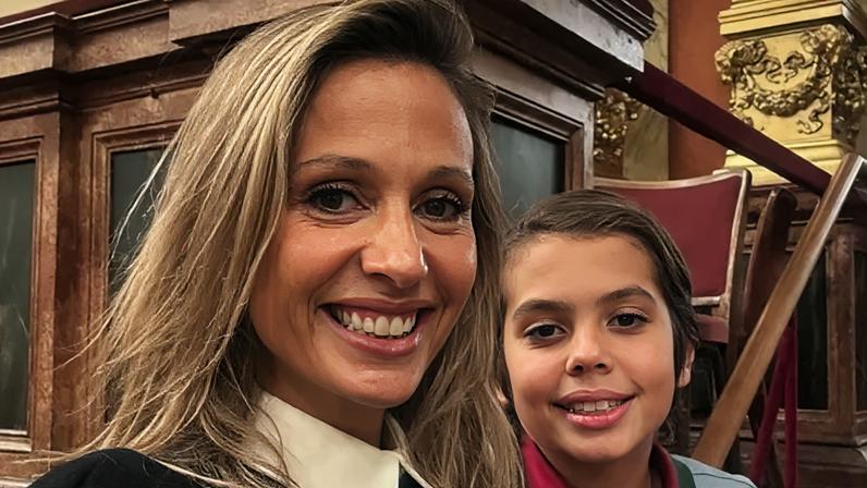 Luisa Mell explica como cuida da questão de celular e uso de redes do filho Enzo, de 11 anos — Foto: Arquivo Pessoal
