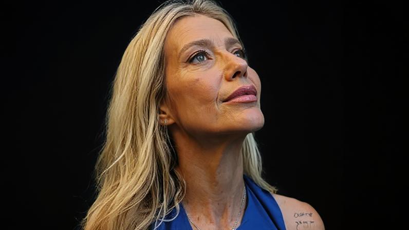 Luiza Possi rebate críticas após conversão religiosa