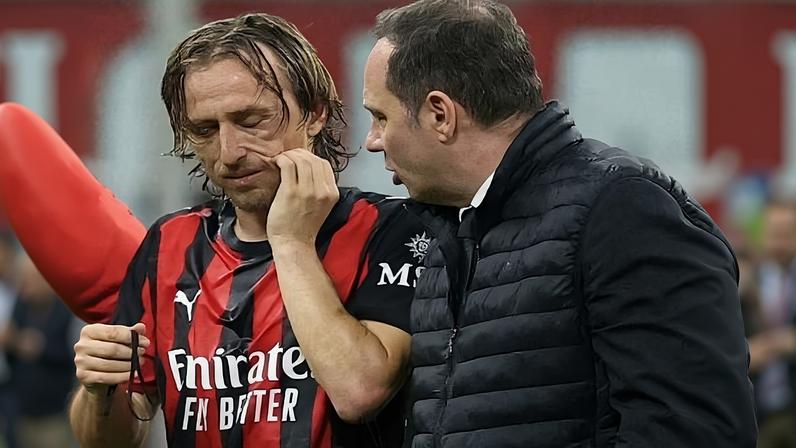 Luka Modric, do Milan, deixou a partida contra a Juventus após choque no rosto