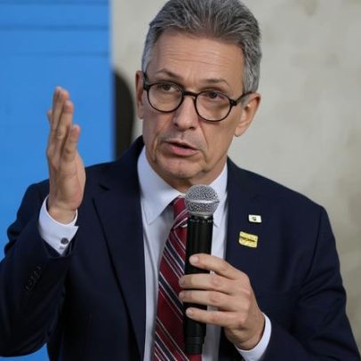 Zema diz que estará junto no 2º turno com chapa de Flávio Bolsonaro