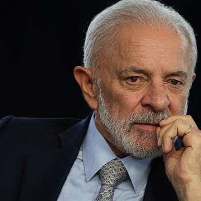 Lula afirma que Ramagem é golpista e deve retornar para cumprir pena