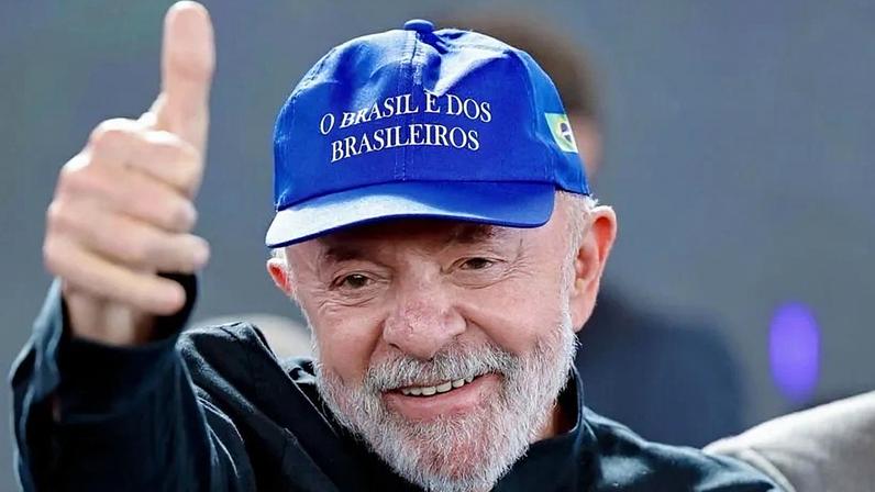 Com o crescimento de Flávio nas pesquisas eleitorais, PT quer intensificar a divulgação de entregas do governo de Lula (foto) e exaltar a preservação da soberania nacional