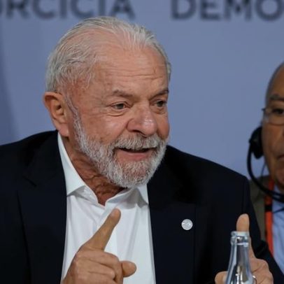 Lula defende regulação global de plataformas e critica inação da ONU na Espanha
