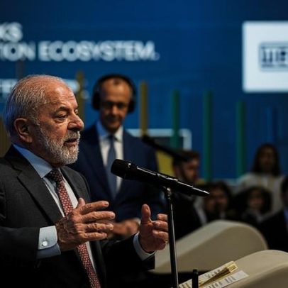 Lula defende o biocombustível brasileiro e critica desinformação na Europa