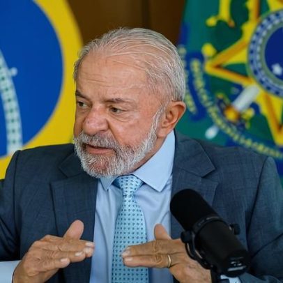 Lula diz que Trump deve respeitar soberania e não ameaçar países