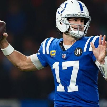 Colts QB Daniel Jones lança bola quase seis meses após cirurgia de Achilles