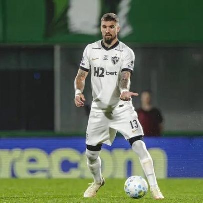 Lyanco volta ao time titular e elogia a postura do Atlético-MG