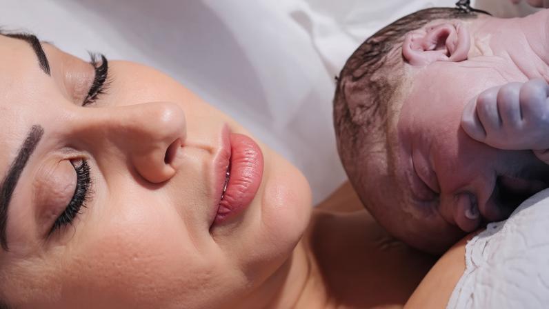 Maíra Cardi e a filha caçula, Eloah