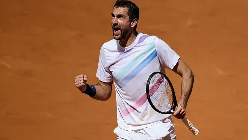Marin Cilic celebra vitória sobre o belga Zizou Bergs no Masters de Madrid