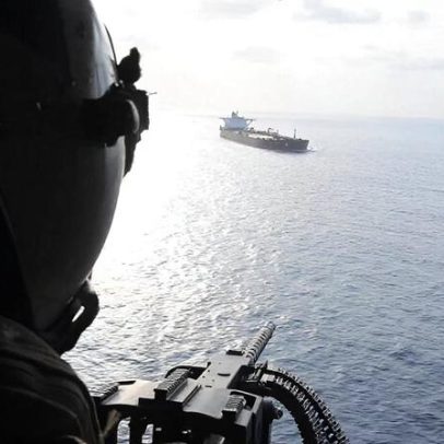 EUA barram 27 navios em bloqueio a portos iranianos