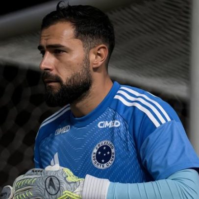 Matheus Cunha é substituído pelo Cruzeiro contra o Goiás pela Copa do Brasil