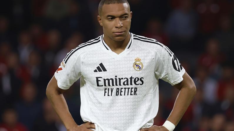 Mbappé em jogo contra Athletic Bilbao 4/12/2024 REUTERS/Vincent West