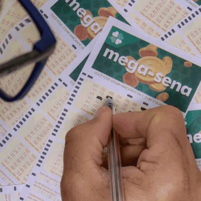Mega-Sena acumula e prêmio chega a 70 milhões de reais