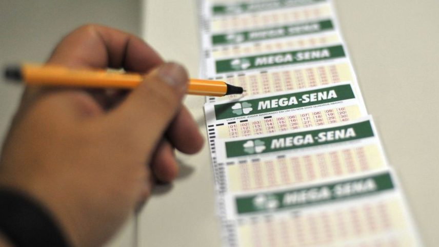 Mega-Sena 2947: as seis dezenas foram anunciadas às 21h | Divulgação/Marcello Casal Jr/Agência Brasil