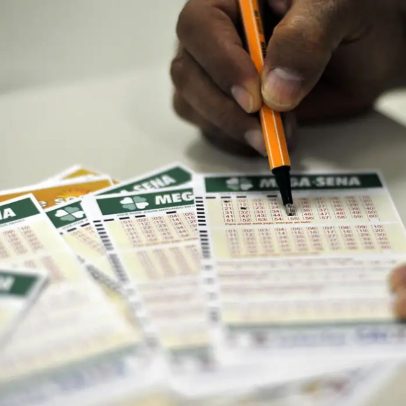 Mega-Sena 2.999 acumula e atinge R$ 100 milhões; veja números
