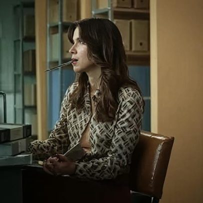 Mel Lisboa comenta thriller político sobre a ilusão de controle
