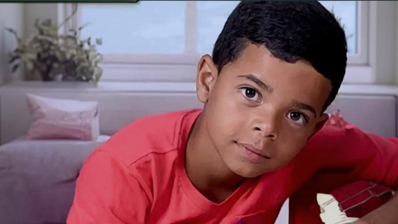 José Lorenzo da Silva, de 8 anos, chegou a ser socorrido e levada ao hospital, mas não resistiu aos ferimentos | Reprodução