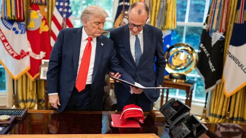 1 de 1 merz-e-trump