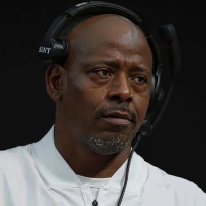 Dave Merritt, treinador de DBs dos Chiefs, preso por agressão doméstica