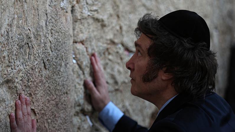 Como Milei se tornou principal aliado de Israel na América Latina