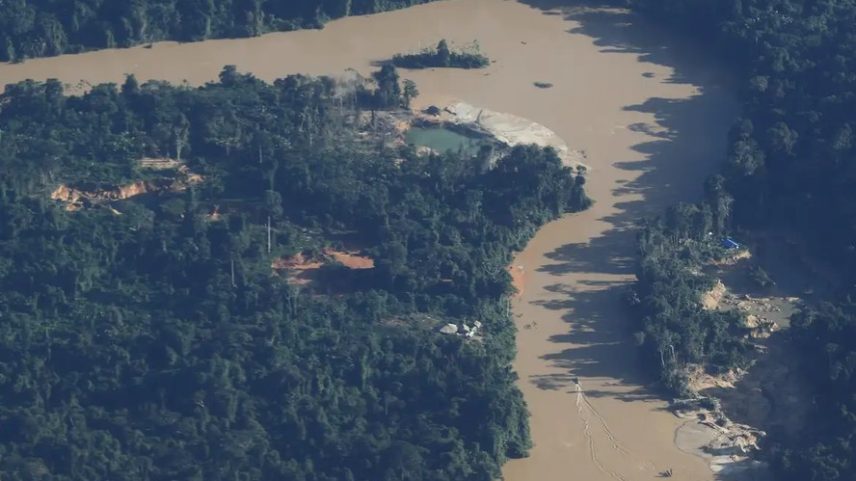 Focos de mineração ilegal na Amazônia — Foto: Fernando Frazão/Agência Brasil