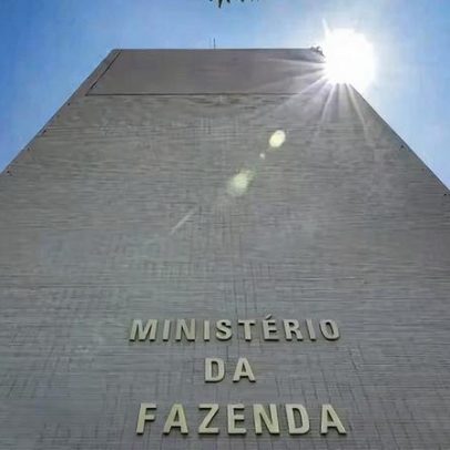 Lançamento do novo Desenrola pode ficar para segunda