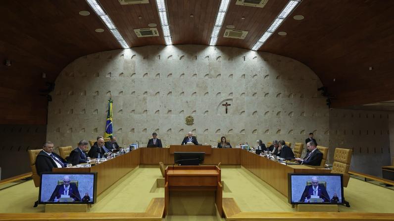 Edson fachin durante Sessão plenária do STF Metrópoles