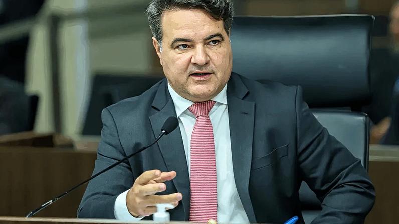 Na imagem, o ministro Jorge Oliveira, relator da pauta