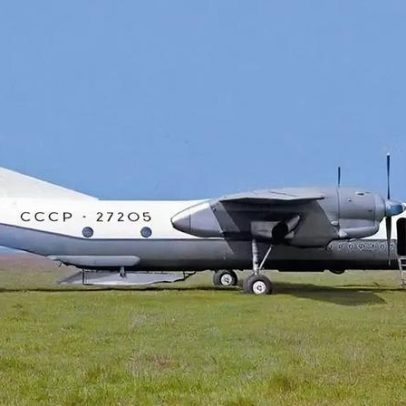 Avião de transporte militar russo cai na Crimeia; 29 morrem