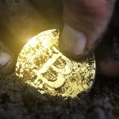 Minerador de Bitcoin ganha R$ 1,3 milhão em prize sozinho