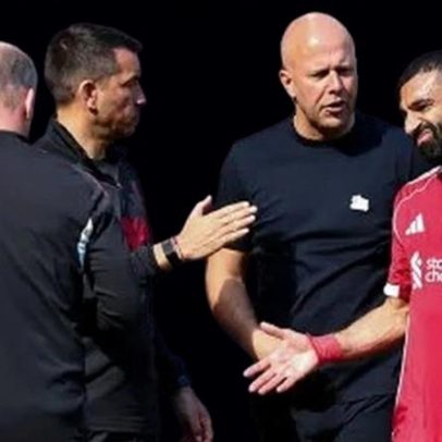 Salah lesionado, deve reforçar o Liverpool na reta final da temporada