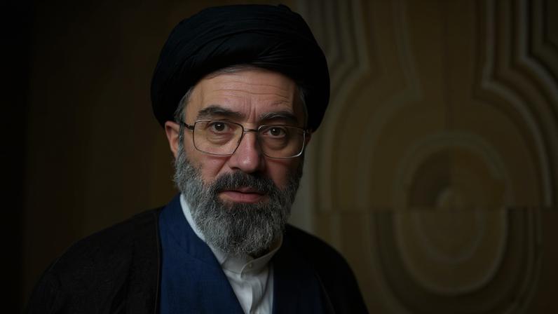 Mojtaba Khamenei, novo líder supremo do Irã, em foto de outubro de 2024 — Foto: Hamed Jafarnejad/ISNA/WANA/Reuters
